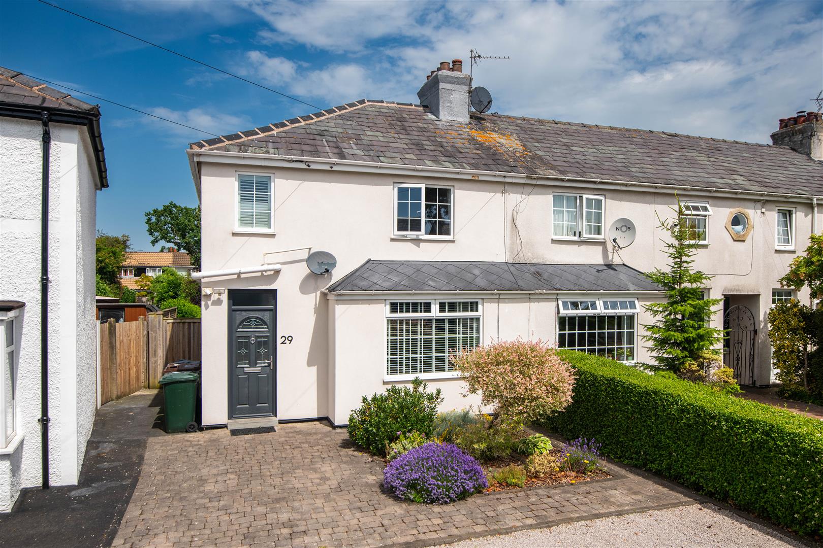 3 bed property in Kearsley Avenue, Preston